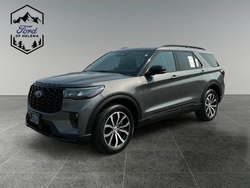 Certified 2025 Ford Explorer ST-Line AWD/4WD image 1