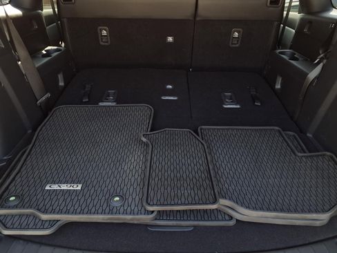 Certified 2025 MAZDA CX-90 3.3 Turbo w/ Preferred Package image 8