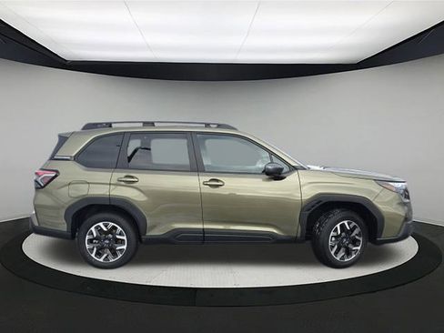 New 2026 Subaru Forester Premium image 8