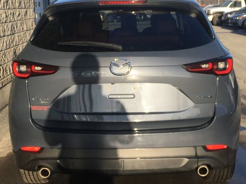 Certified 2023 MAZDA CX-5 Carbon Edition image 4