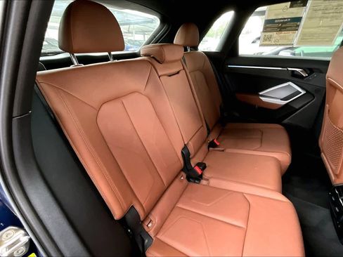 Used 2022 Audi Q3 2.0T Premium Plus image 19