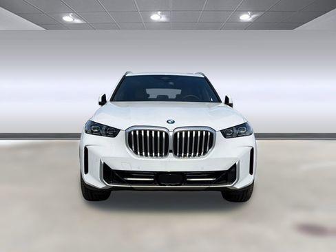 New 2026 BMW X5 sDrive40i w/ Premium Package RWD image 6