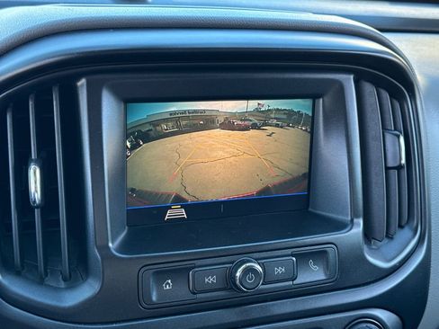 Used 2022 Chevrolet Colorado W/T w/ Custom Special Edition image 30