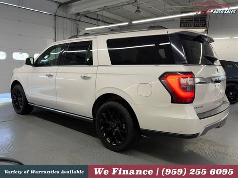 Used 2018 Ford Expedition Max Limited w/ Equipment Group 302A AWD/4WD image 10