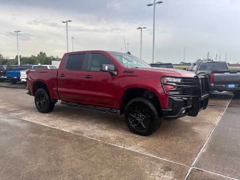 Used 2022 Chevrolet Silverado 1500 LT Trail Boss w/ Safety Package AWD/4WD image 6