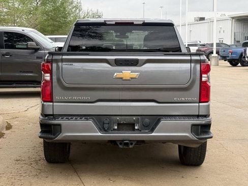 Used 2022 Chevrolet Silverado 1500 Custom w/ Safety Confidence Package image 5