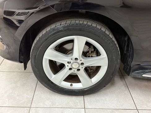 Used 2016 Mercedes-Benz GLE 350 w/ Premium Package image 38