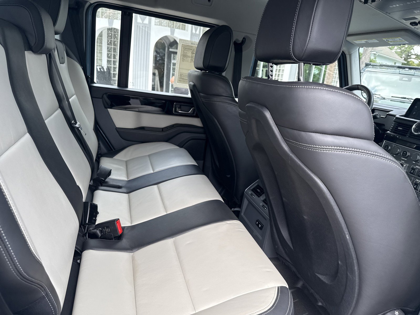 Used 2024 INEOS Grenadier Station Wagon AWD/4WD image 30