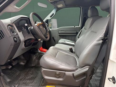 Used 2015 Ford F550 4x4 Crew Cab Super Duty image 10