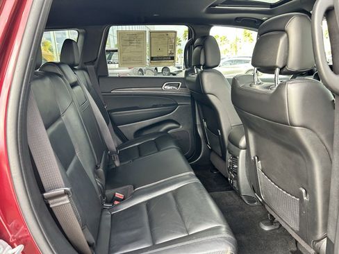 Used 2022 Jeep Grand Cherokee Limited image 21
