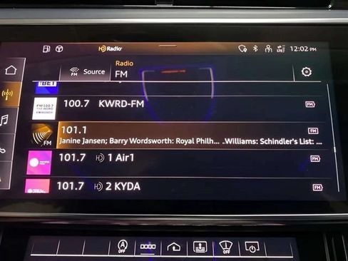 Used 2022 Audi S8 w/ S8 Comfort Plus Package AWD/4WD image 75