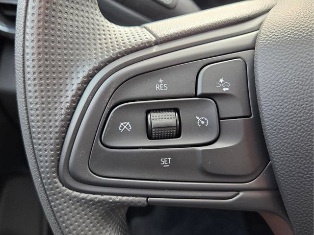 New 2026 Buick Envista Sport Touring FWD image 31