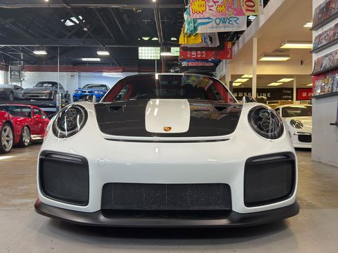 Used 2018 Porsche 911 GT2 RS RWD image 2