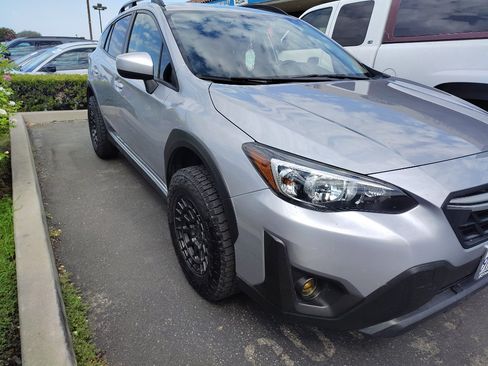 Used 2023 Subaru Crosstrek 2.0i Premium AWD/4WD image 6