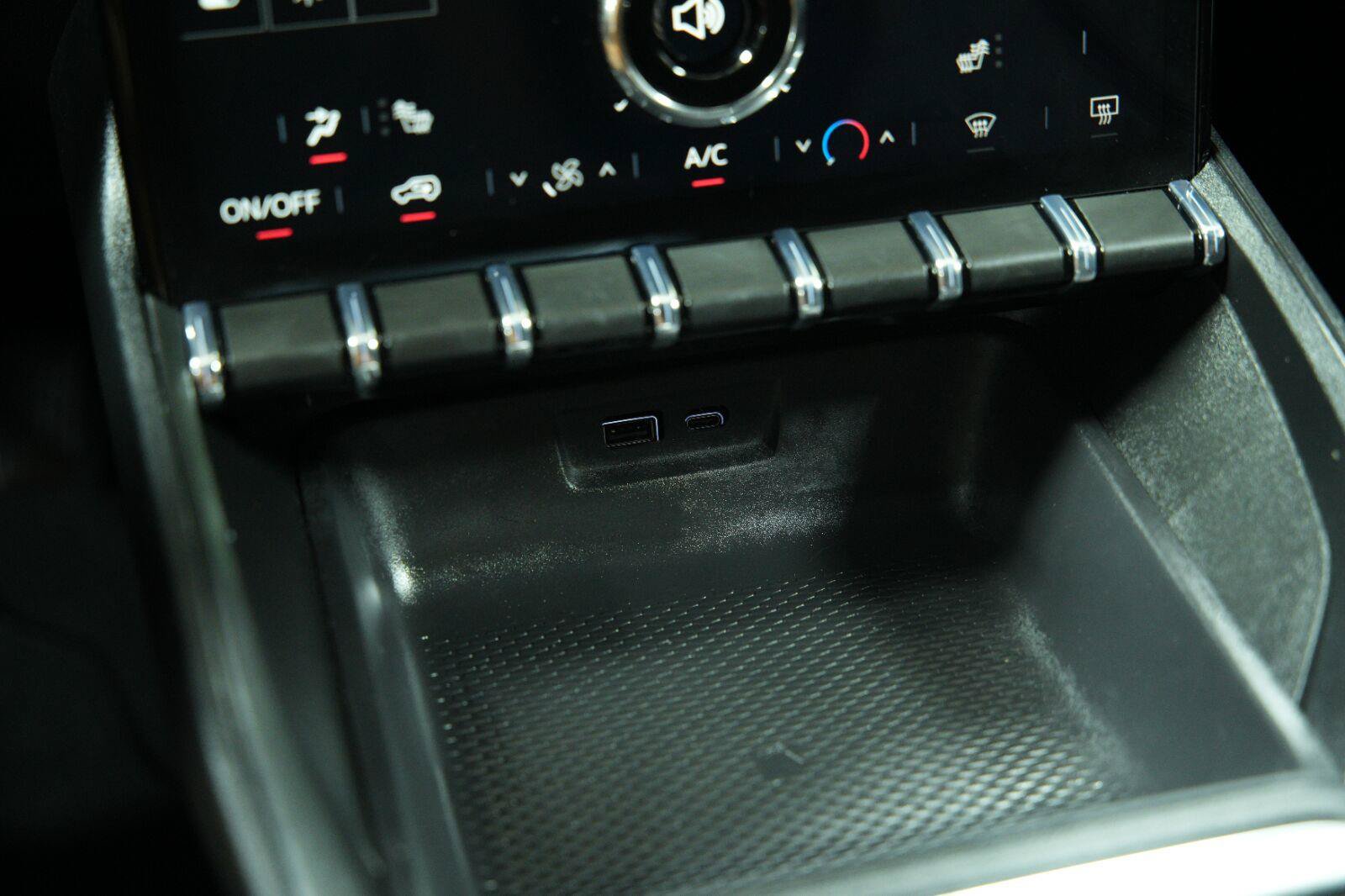 Certified 2026 GMC Terrain Elevation FWD image 44