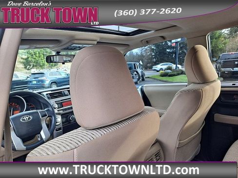 Used 2010 Toyota 4Runner SR5 image 15