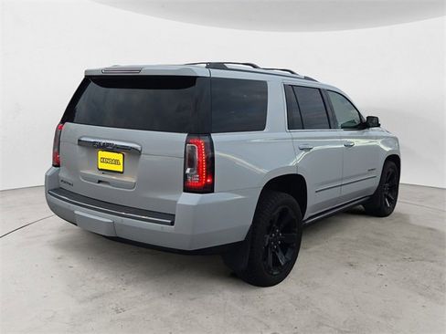 Used 2020 GMC Yukon Denali image 5