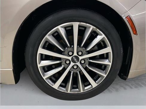 Used 2019 Lincoln MKZ Reserve image 15