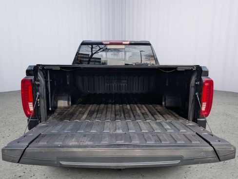 Used 2021 GMC Sierra 1500 SLT w/ SLT Premium Package image 12