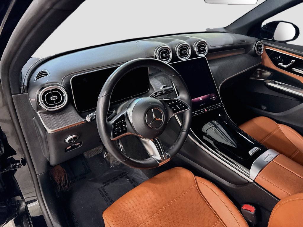 Certified 2025 Mercedes-Benz GLC 300 4MATIC image 9