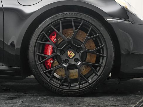 Used 2024 Porsche 911 Carrera S image 32