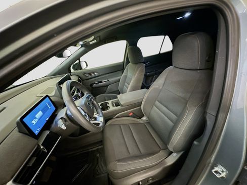 Used 2024 Honda Prologue EX image 13