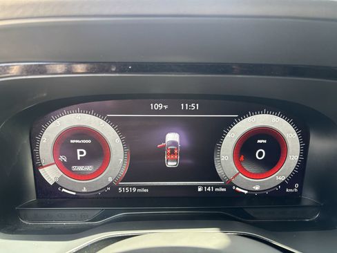 Used 2023 Nissan Pathfinder Platinum FWD image 12