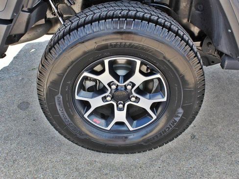 Used 2021 Jeep Wrangler Unlimited Rubicon image 11