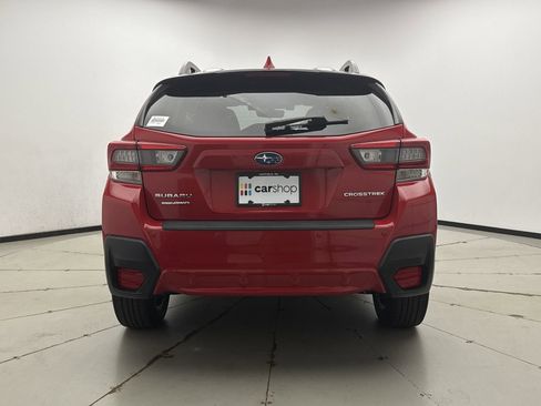 Used 2021 Subaru Crosstrek 2.5i Limited w/ Moonroof Package 2 AWD/4WD image 3