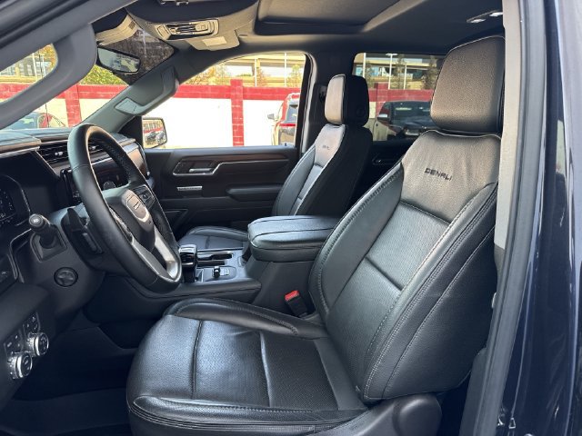 Used 2024 GMC Sierra 1500 Denali w/ Technology Package AWD/4WD image 27