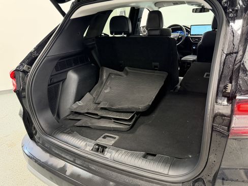 Used 2025 Ford Escape Platinum image 25