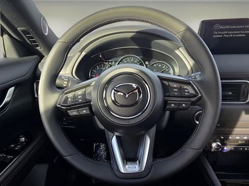 New 2025 MAZDA CX-5 Signature image 27