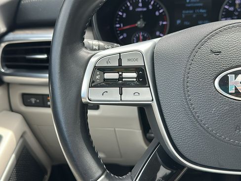 Used 2021 Kia Telluride EX w/ EX Premium Package FWD image 15