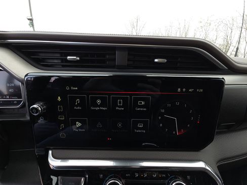 Used 2024 GMC Sierra 2500 Denali w/ Denali Reserve Package image 23