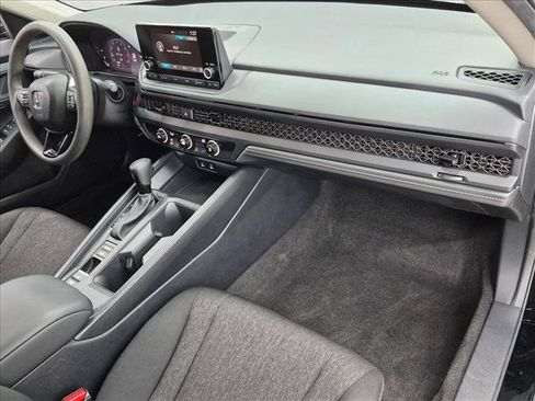 Used 2025 Honda Accord LX image 21