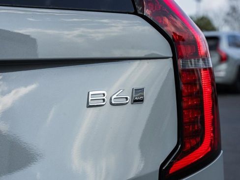 New 2026 Volvo XC90 B6 Ultra w/ Protection Package image 9