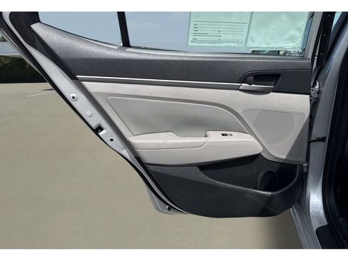 Used 2018 Hyundai Elantra Value Edition image 22