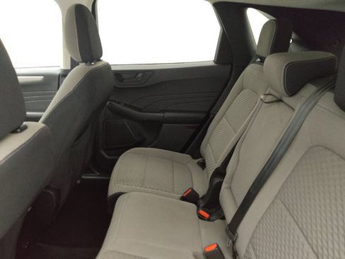 Used 2022 Ford Escape SE w/ SE Sport Appearance Package FWD image 18