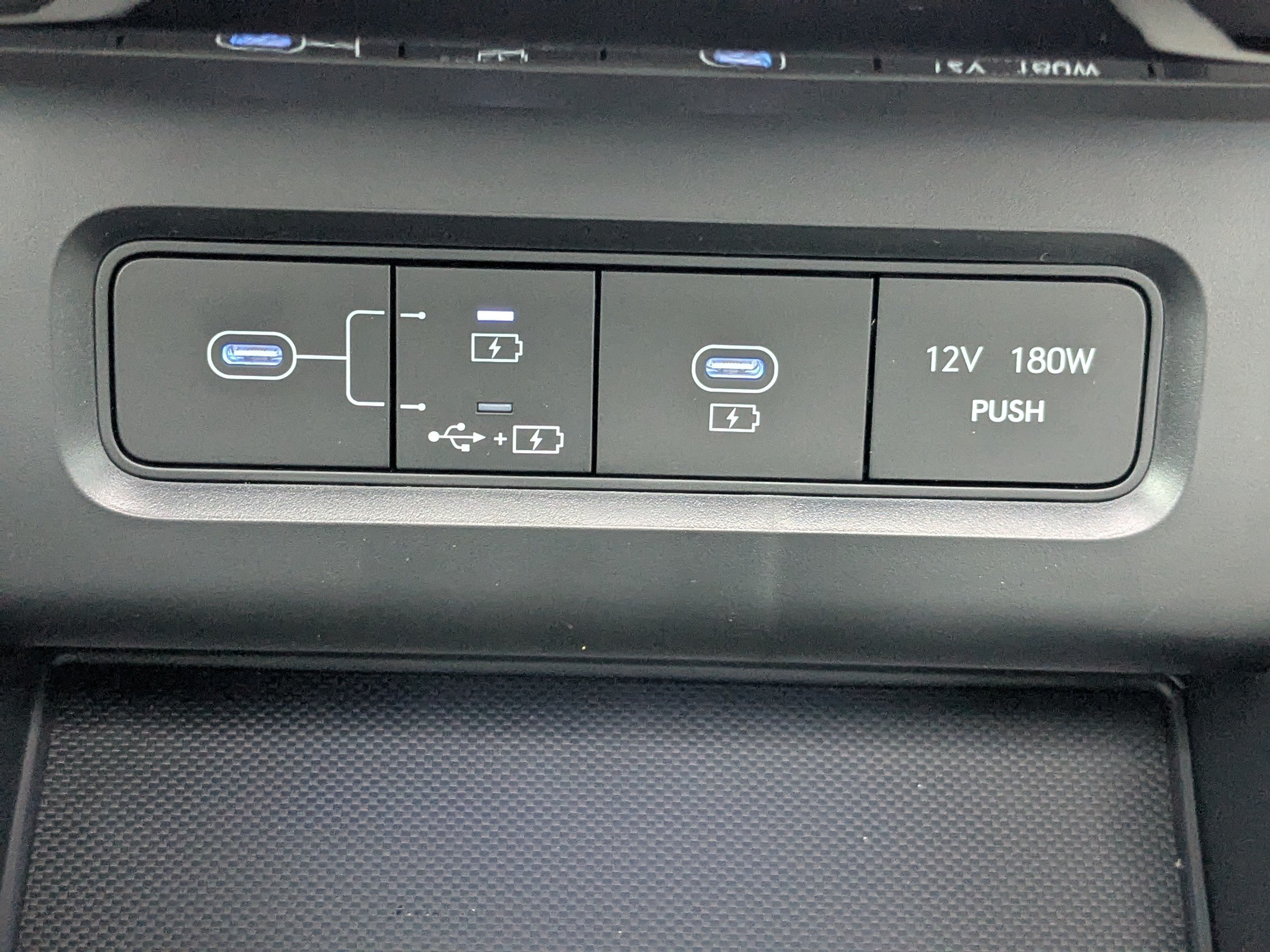 New 2026 Hyundai Tucson Limited FWD image 26