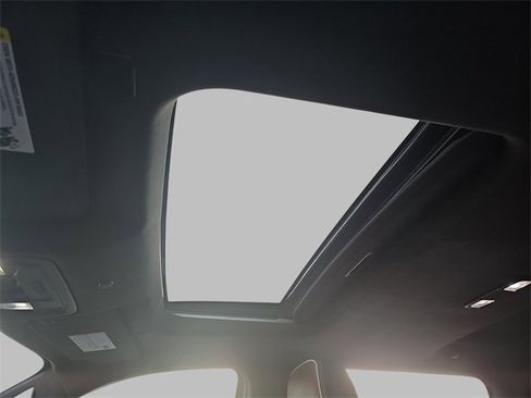 Certified 2024 GMC Sierra 3500 Denali Ultimate image 29