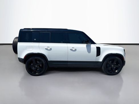 Used 2023 Land Rover Defender 110 SE AWD/4WD image 6