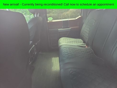 Used 2019 Ford F150 Platinum w/ Equipment Group 701A Luxury AWD/4WD image 13