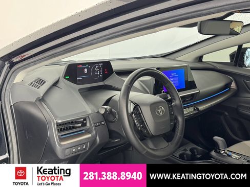 Certified 2024 Toyota Prius XLE FWD image 15