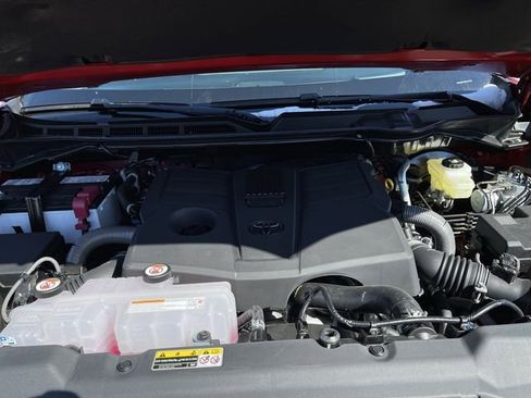 New 2026 Toyota Tundra Platinum AWD/4WD image 11