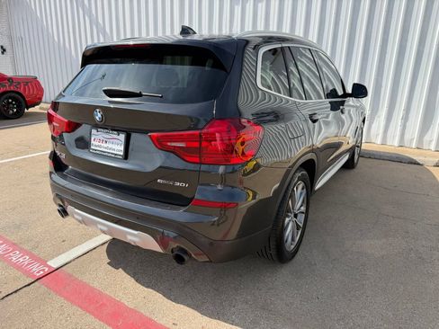 Used 2019 BMW X3 sDrive30i w/ Driving Assistance Package RWD image 7