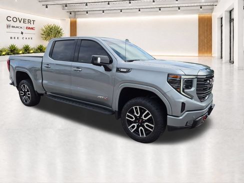 Certified 2024 GMC Sierra 1500 AT4 w/ Technology Package AWD/4WD image 1
