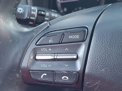 Used 2019 Hyundai Kona Limited image 27