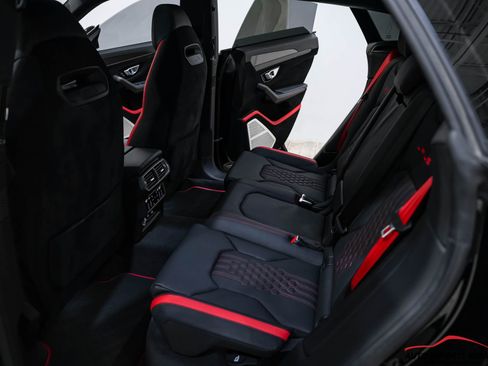 Used 2023 Lamborghini Urus Performante image 69