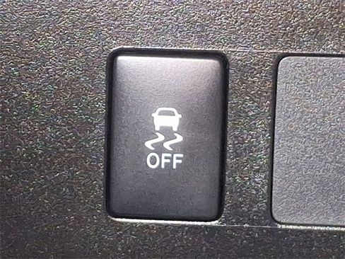 Used 2020 Toyota Tacoma TRD Sport image 25