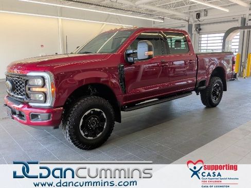 Used 2025 Ford F250 XLT w/ Black Appearance Package AWD/4WD image 1